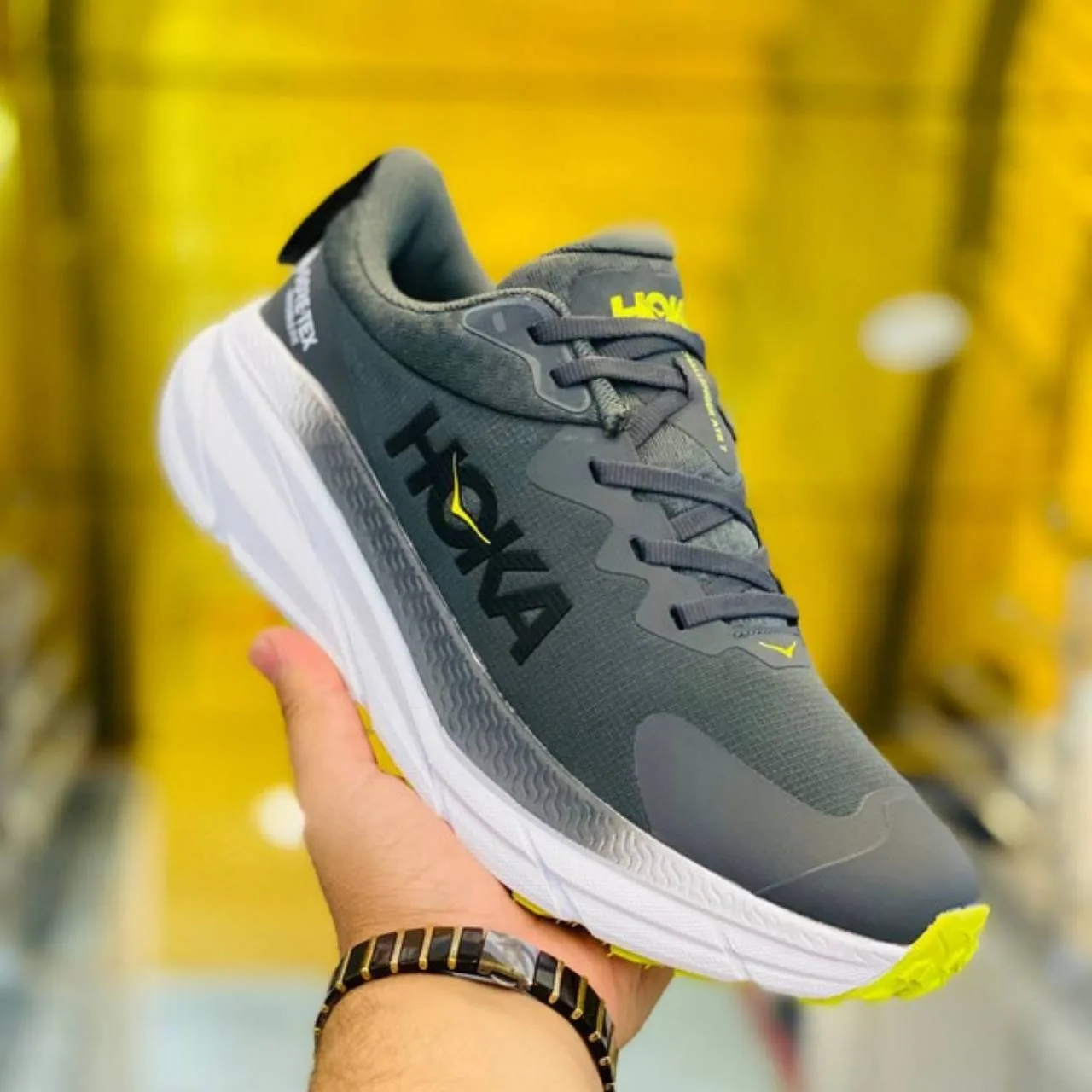 کفش مخصوص دویدن هوکا مدل Gore-Tex
