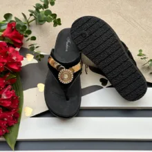 دمپایی لاانگشتی زنانه نیکتا مدل خلیجی