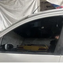 برچسب دودی شیشه خودرو هایلوکس کد Ddi15 مناسب برای پژو پارس مجموعه 7 عددی به همراه جاکلیدی