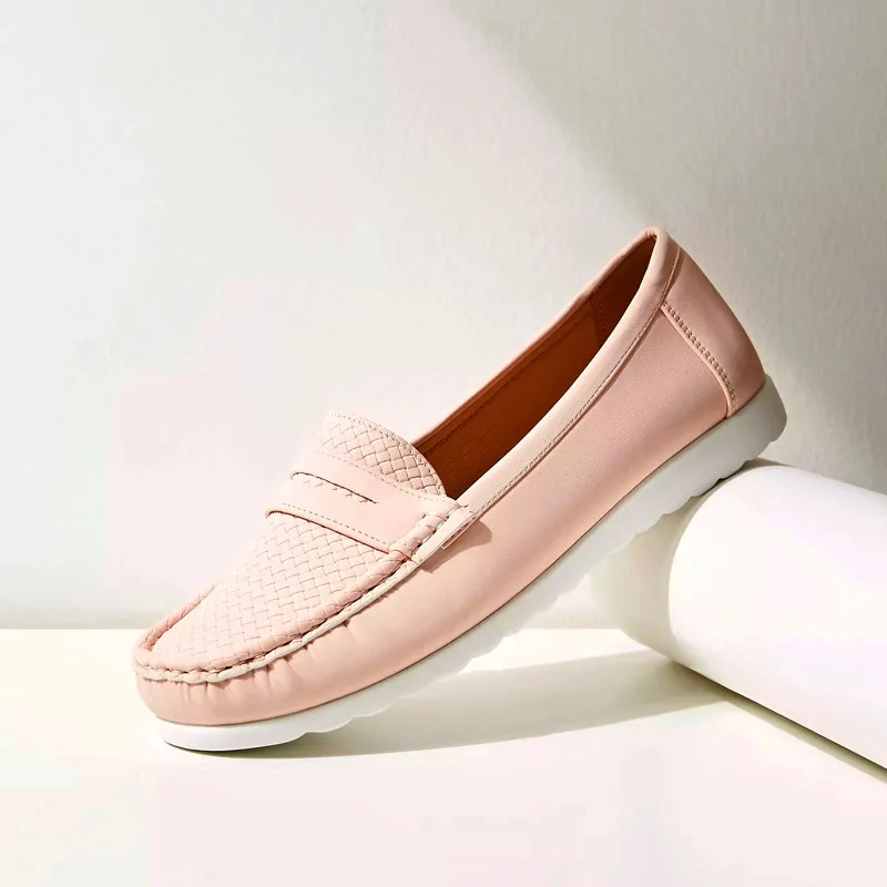کفش کالج زنانه مکس مدل Textured Slip-On Moccasins