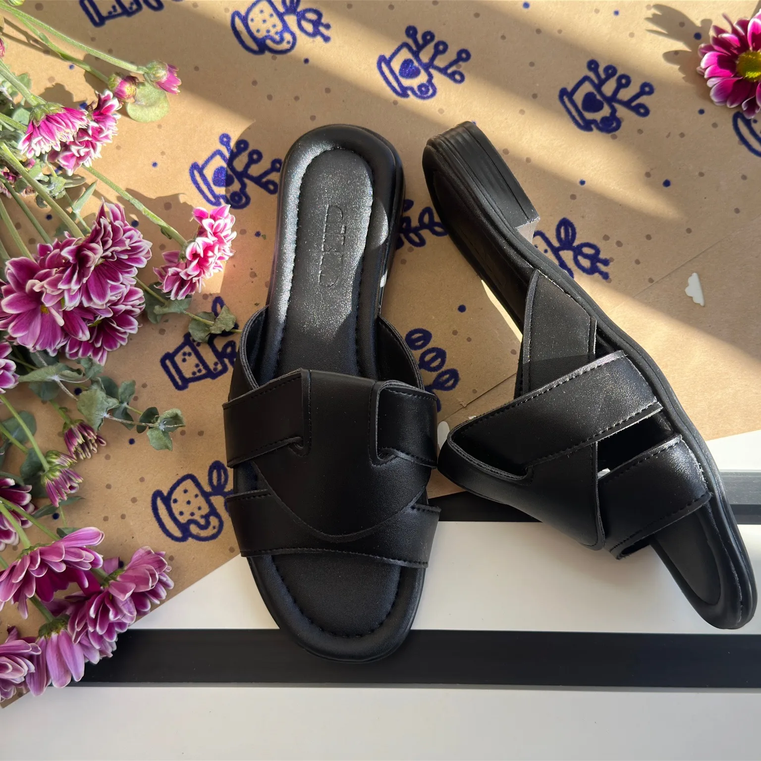 صندل زنانه نیکتا مدل دانژه کد Bl-01
