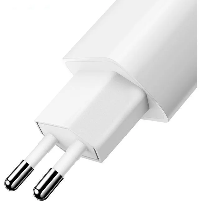 شارژر دیواری مک دودو مدل CH-6721 به همراه کابل تبدیل USB-C