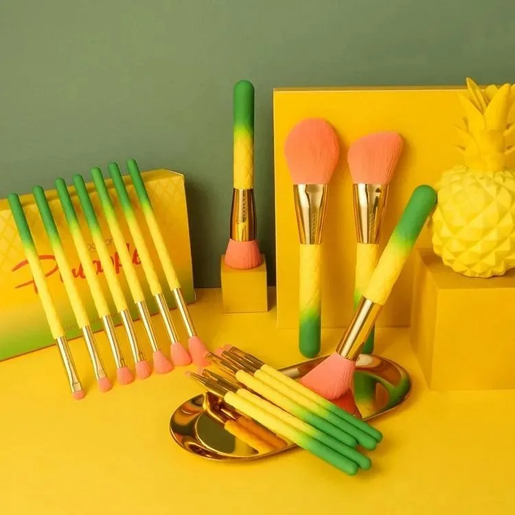 ست برس آرایشی دو کالر مدل PineappleDP16 مجموعه 16 عددی