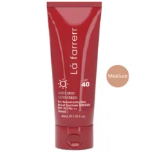 کرم ضدآفتاب و ضدلک رنگی لافارر مدل SPF40-Medium، مناسب پوستهای خشک و معمولی، حجم 40 میلیلیتر