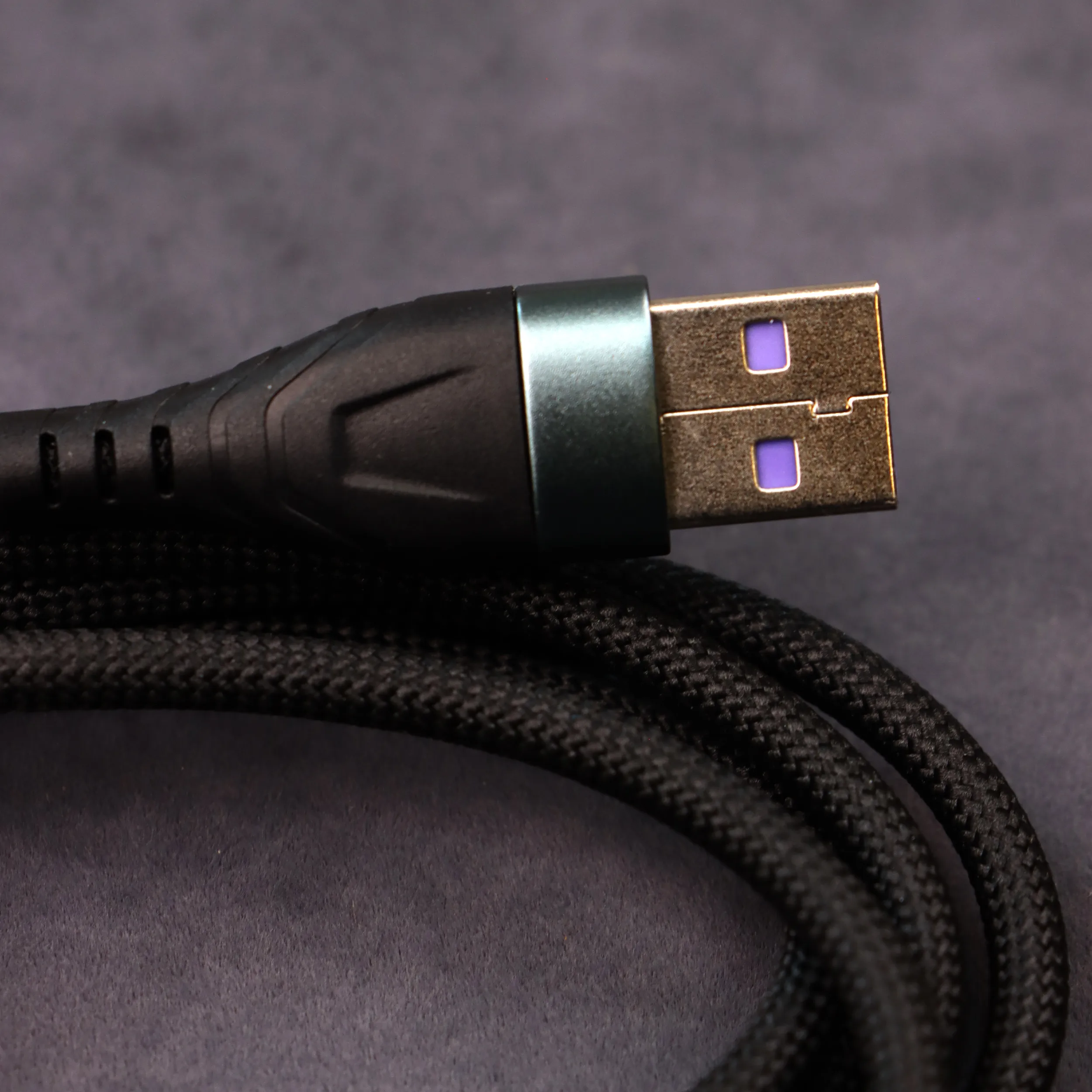 کابل تبدیل USB به لایتنینگ کی اف سنیور مدل S8ـ_IP طول 1.2 متر