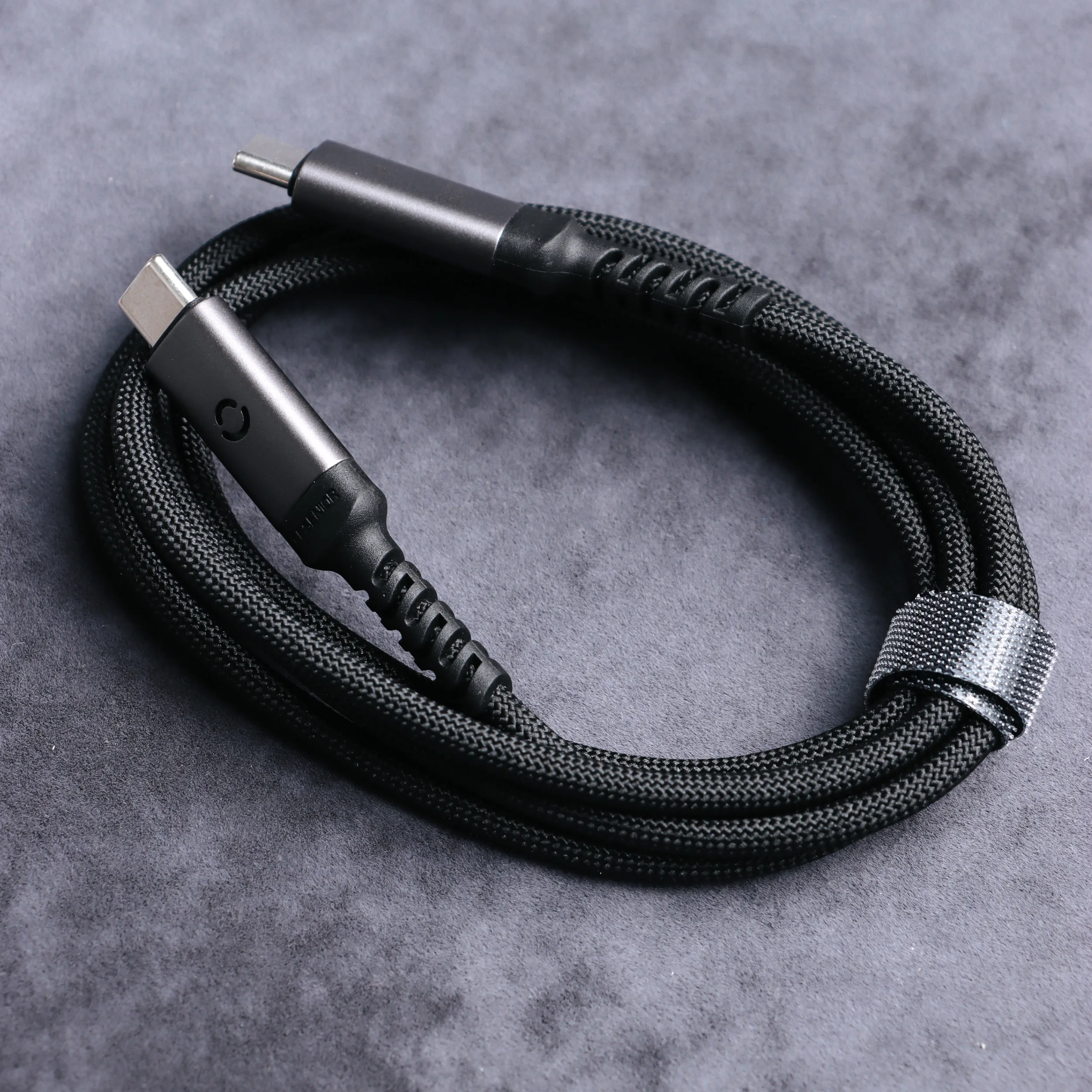 کابل USB-C کی اف-سنیور مدل S38 طول 1.2 متر