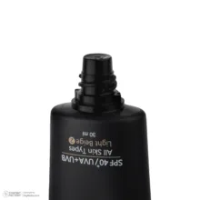 کرم ضد آفتاب رنگی فیتو وان SPF 40 مدل 981 ‌حاوی ‌محافظ UVA و UVB مناسب انواع پوست‌ حجم 30 میلی‌لیتر