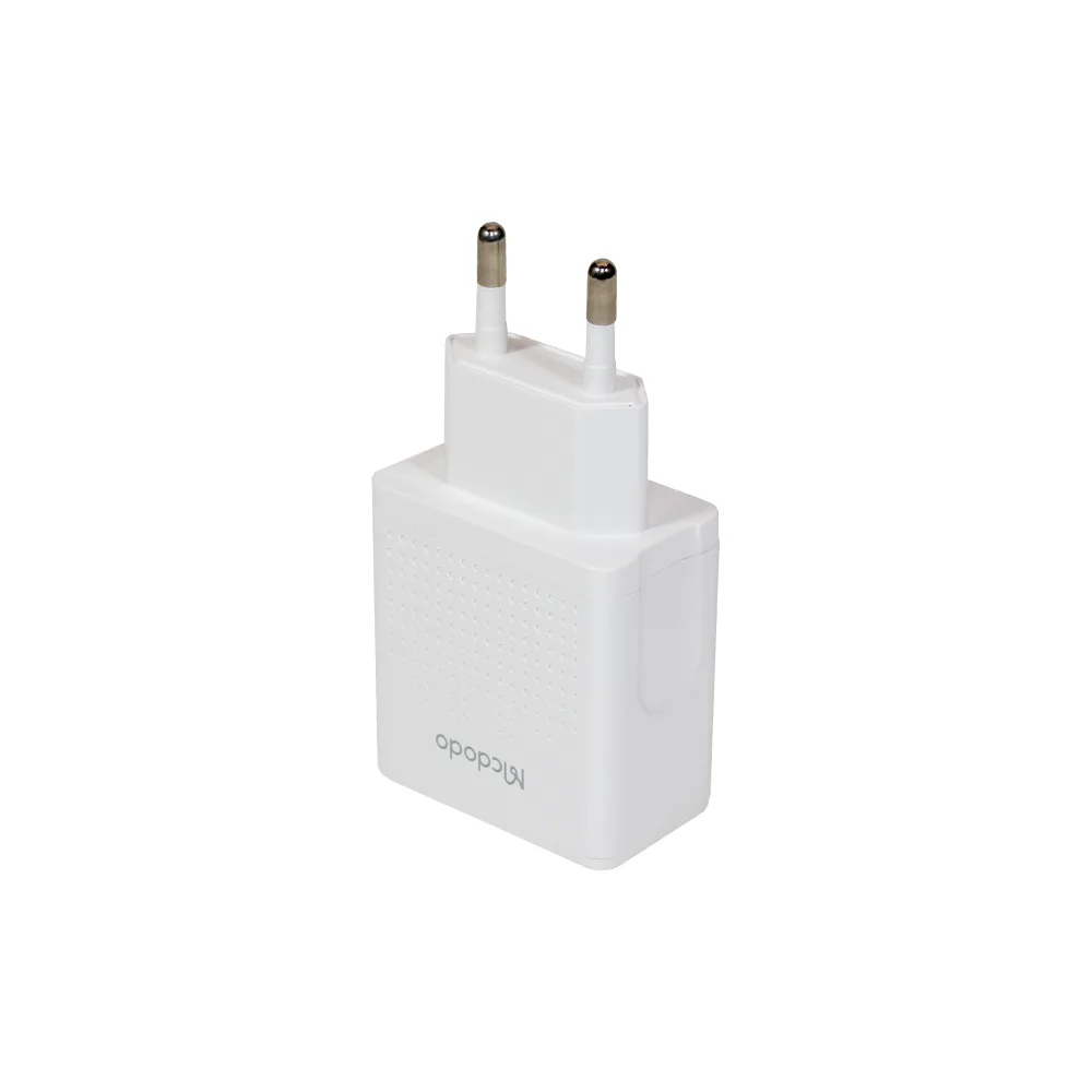 شارژر دیواری 12وات مک دودو مدل CH-3970 به همراه کابل لایتنینگ
