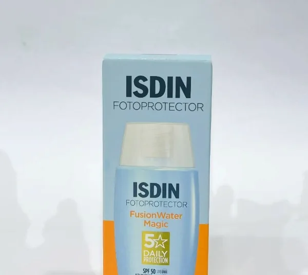 ضد آفتاب ایزدین مدل فیوژن واتر مجیک SPF50 حجم 50 میلی لیتر
