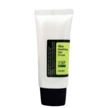 ضد آفتاب آبرسان و تسکین دهنده کوزارکس مدل Spf 50 حاوی عصاره آلوئه ورا حجم 50 میلی لیتر