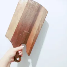 تخته برش مدل چوبی طرح تبر دسته کج