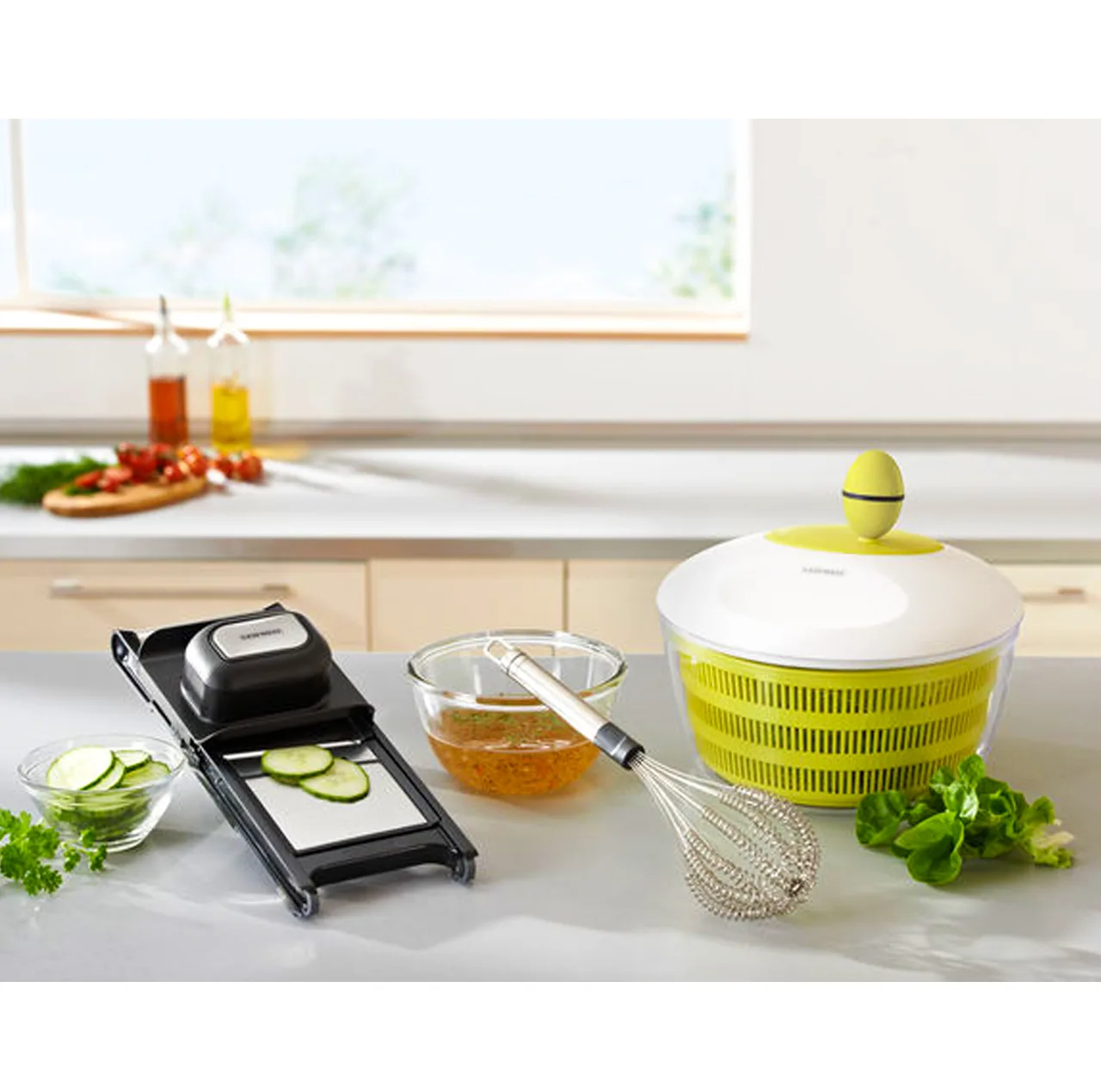 سبزی خشک کن دستی لایف هایت مدل Clever 23069