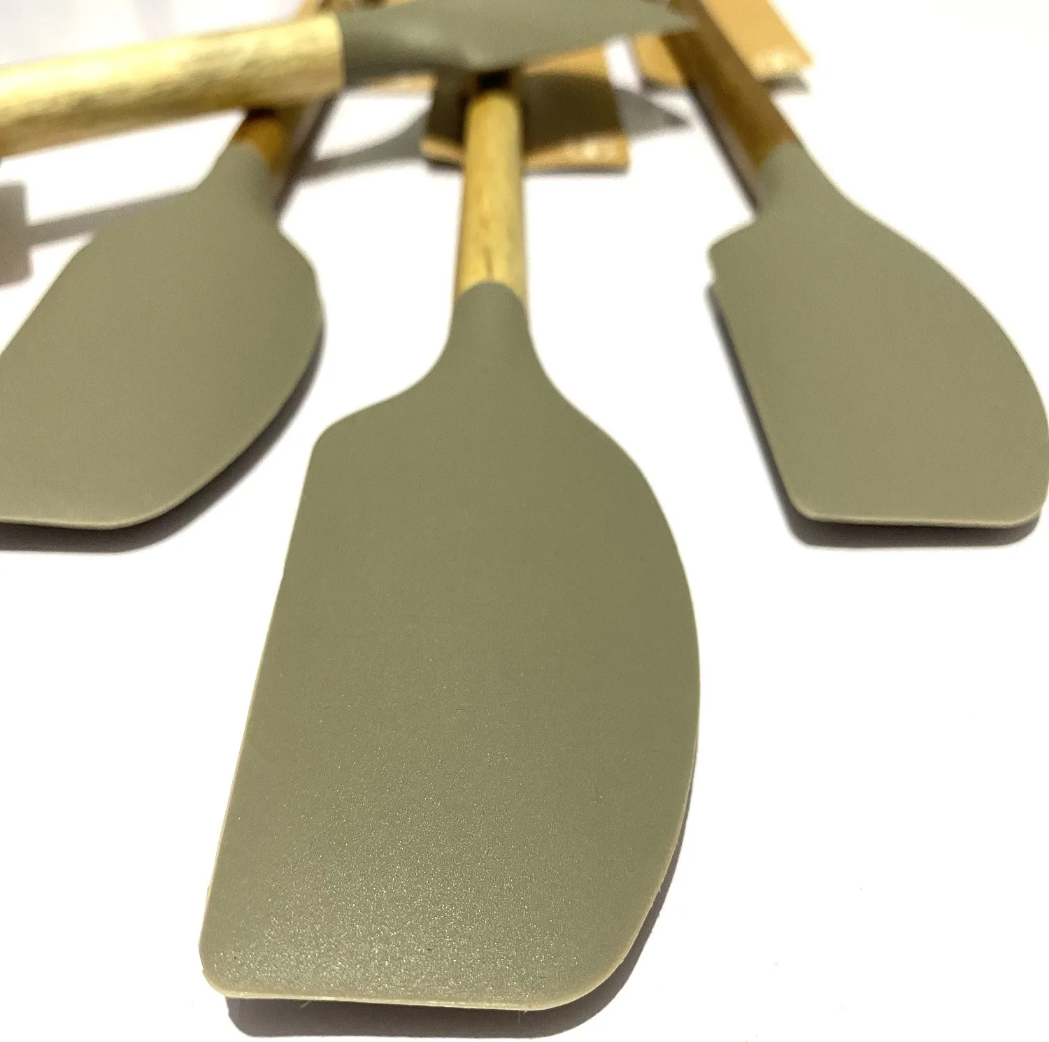 لیسک آرو مدل M-828