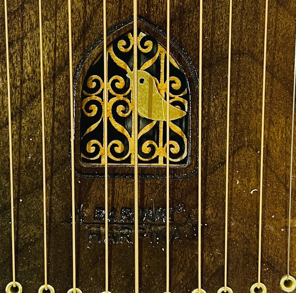 هارپیکا باروک مدل مرغ آمین
