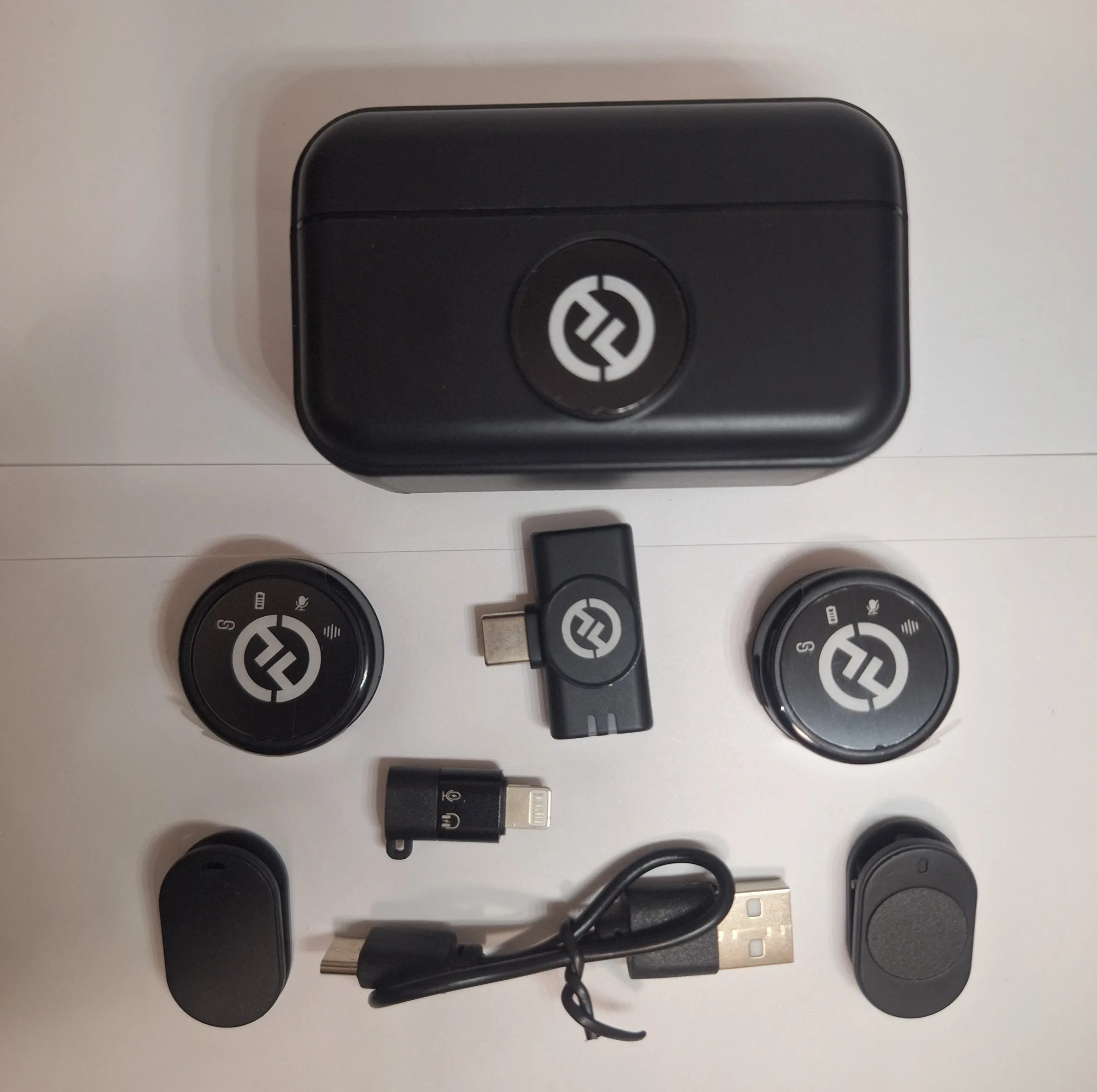 ست میکروفون بی سیم مدل m2lite با درگاه اتصال تایپ سی و لایتنینگ