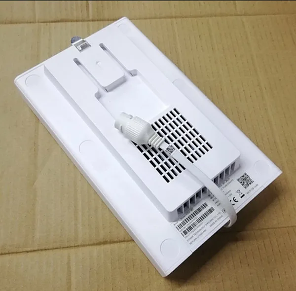 مودم عمانتل مدل H352-381 5G CPE Max 5