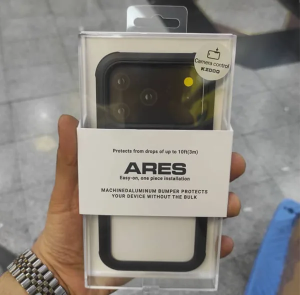 کاور کی-زد دوو مدل Ares مناسب برای گوشی موبایل اپل iPhone 17 Pro Max