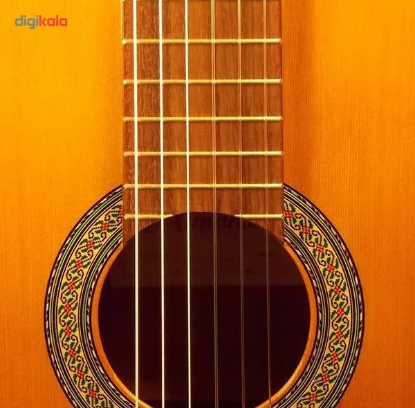 گیتار کلاسیک آلمانزا مدل 402 Cedro