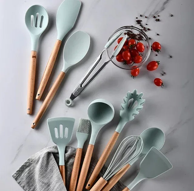 سرویس کفگیر و ملاقه 12 پارچه وون مدل KITCHEN LIFE-1007