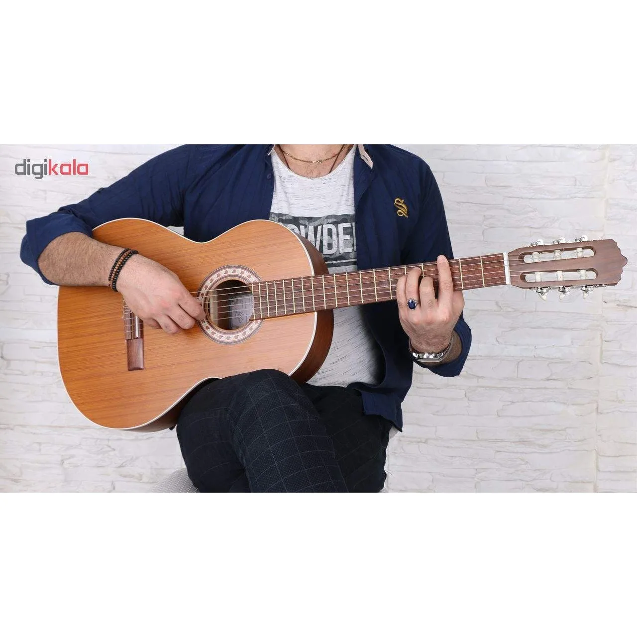 گیتار کلاسیک پارسی مدل m5