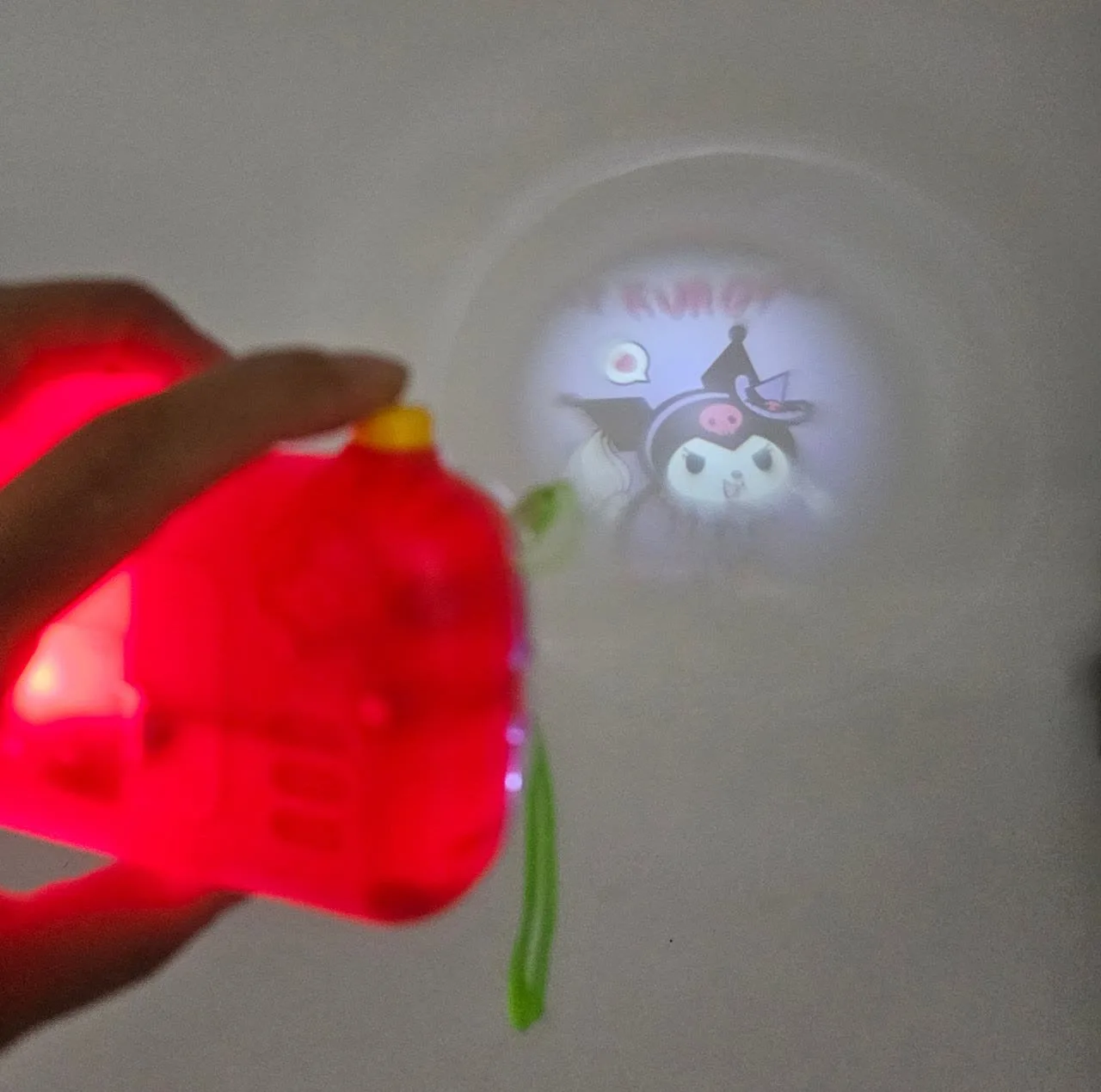 اسباب بازی ناب سل مدل دوربین پروژکتوری ملودی چراغدار به همراه 15 طرح کارتونی کد MELODY PROJECTOR CAMERA NAAB003