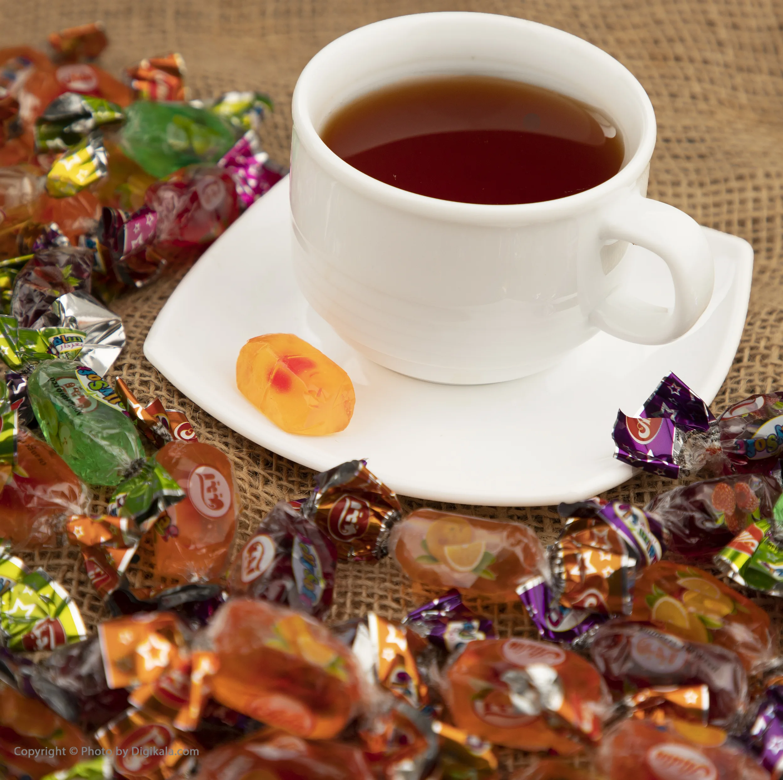 پاستیل با طعم میوه با مغزی ژله ای آیدین - 1000 گرم