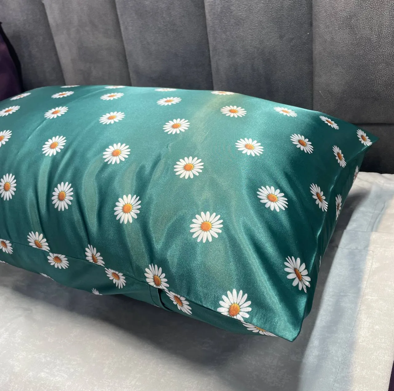 روبالشی مدل satin سایز 50*70 سانتی متر به همراه چشم بند و کش مو