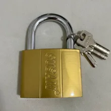 قفل آویز ایوسام مدل ناودانی سایز 75 میلی متر به همراه ۳ کلید