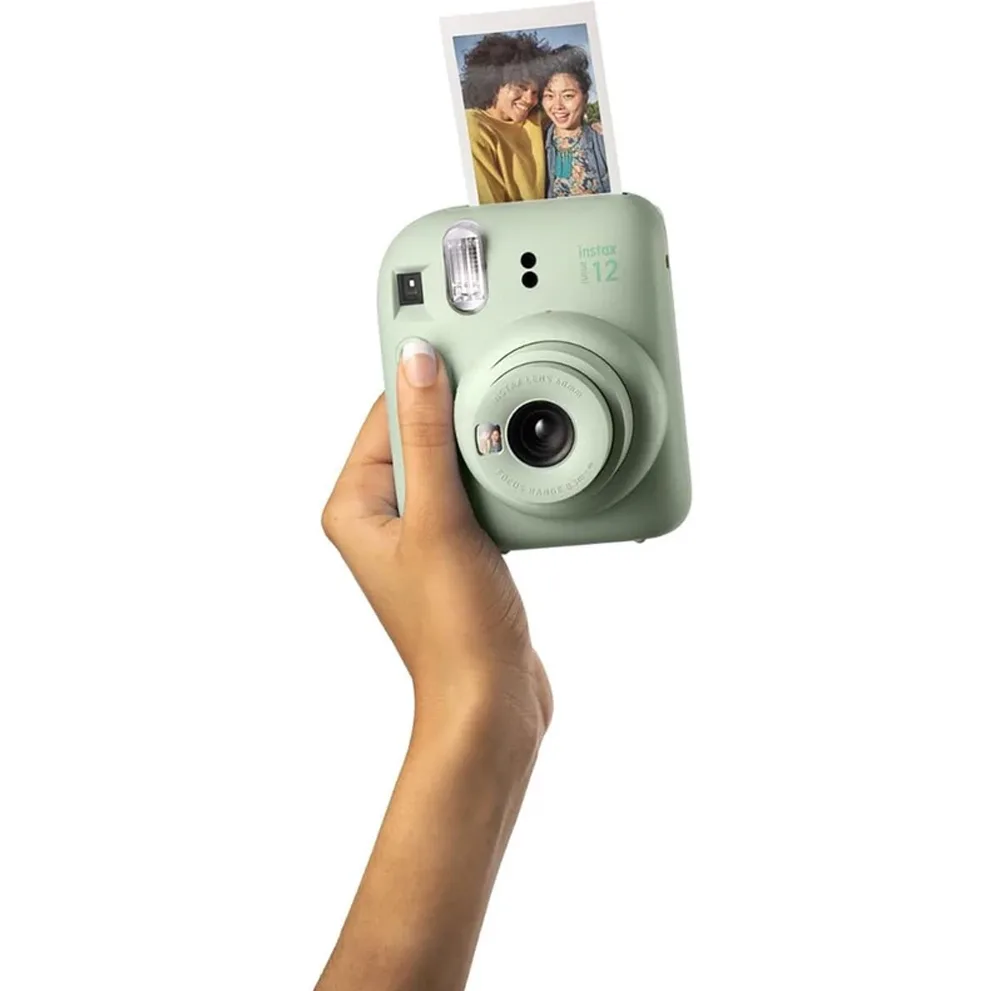 دوربین عکاسی چاپ سریع فوجی فیلم مدل Instax Mini 12 به همراه فیلم