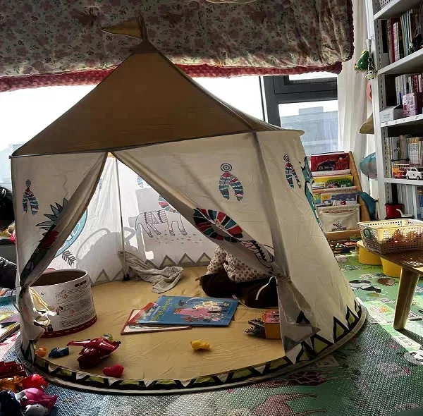 پارک بازی مدل کلبه سرخپوستی چراغ دار