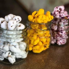 نقل گل محمدی و زعفرانی و وانیلی بهار - 900 گرم
