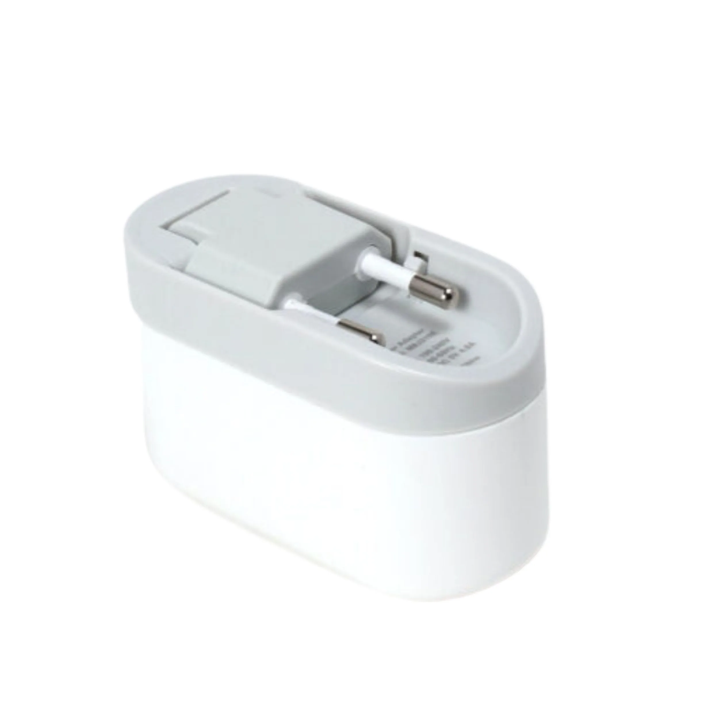شارژر دیواری 12 وات سه پورت بودی مدل M8J312EM به همراه کابل تبدیل USB-A به Micro-USB و USB-A به لایتنینگ