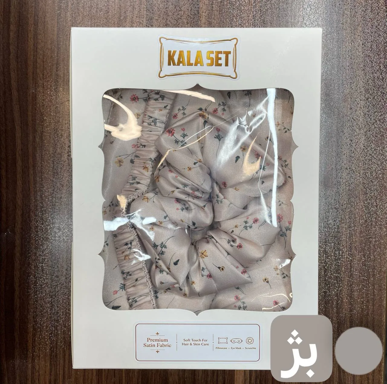 روبالشی مدل ساتن ابریشم سایز 50*70 سانتی متر به همراه چشم بند و کش مو