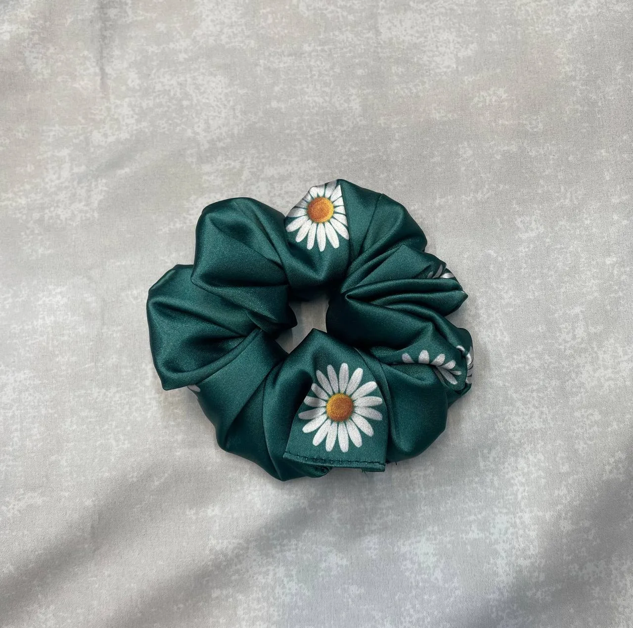 روبالشی مدل satin سایز 50*70 سانتی متر به همراه چشم بند و کش مو