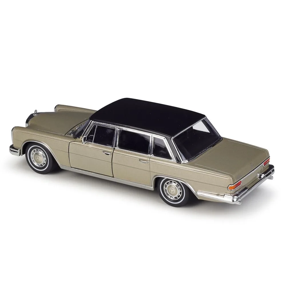 ماکت ماشین ولی مدل 1963 Mercedes Benz 600