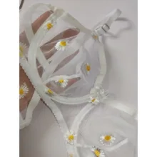 ست سوتین و شورت زنانه ابریشم گل‌دار مدل بابونه