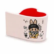 ماگ مدل قلبی طرح لبوبو