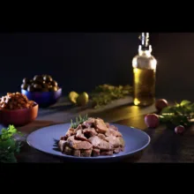 کنسرو گوشت قرمز تکه ای گوسفند بهین - 162 گرم
