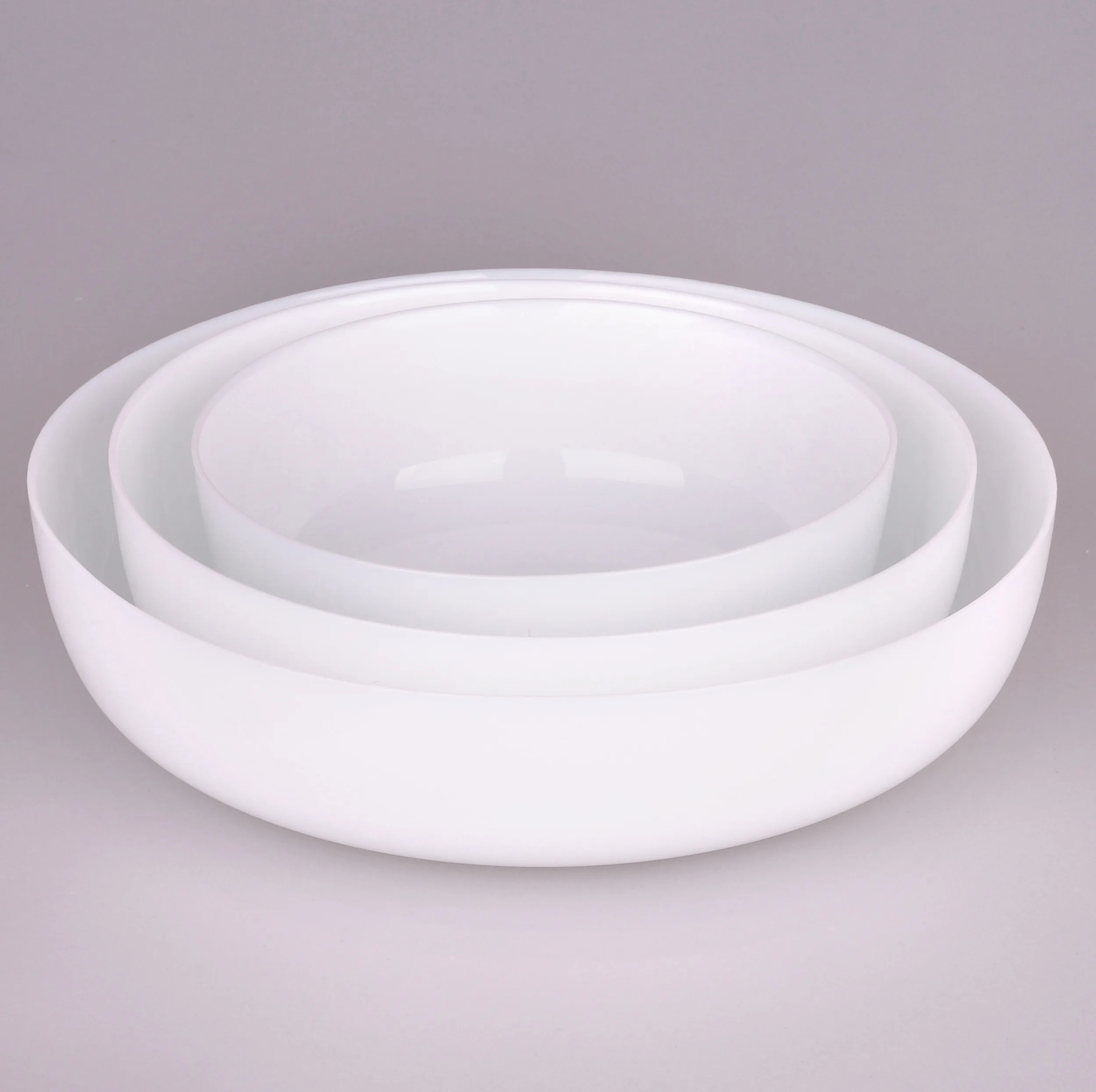 مجموعه 3 عددی ظرف سرو و پذیرایی آرکوپال گلدن اوپال مدل Diwali Smart با طراحی دایره‌ای، مقاوم در برابر حرارت و شوک دمایی، قابل استفاده در مایکروویو و شست‌وشو با ماشین ظرفشویی