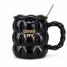 ماگ طرح پفکی مدل سرامیکی درب دار Good Life