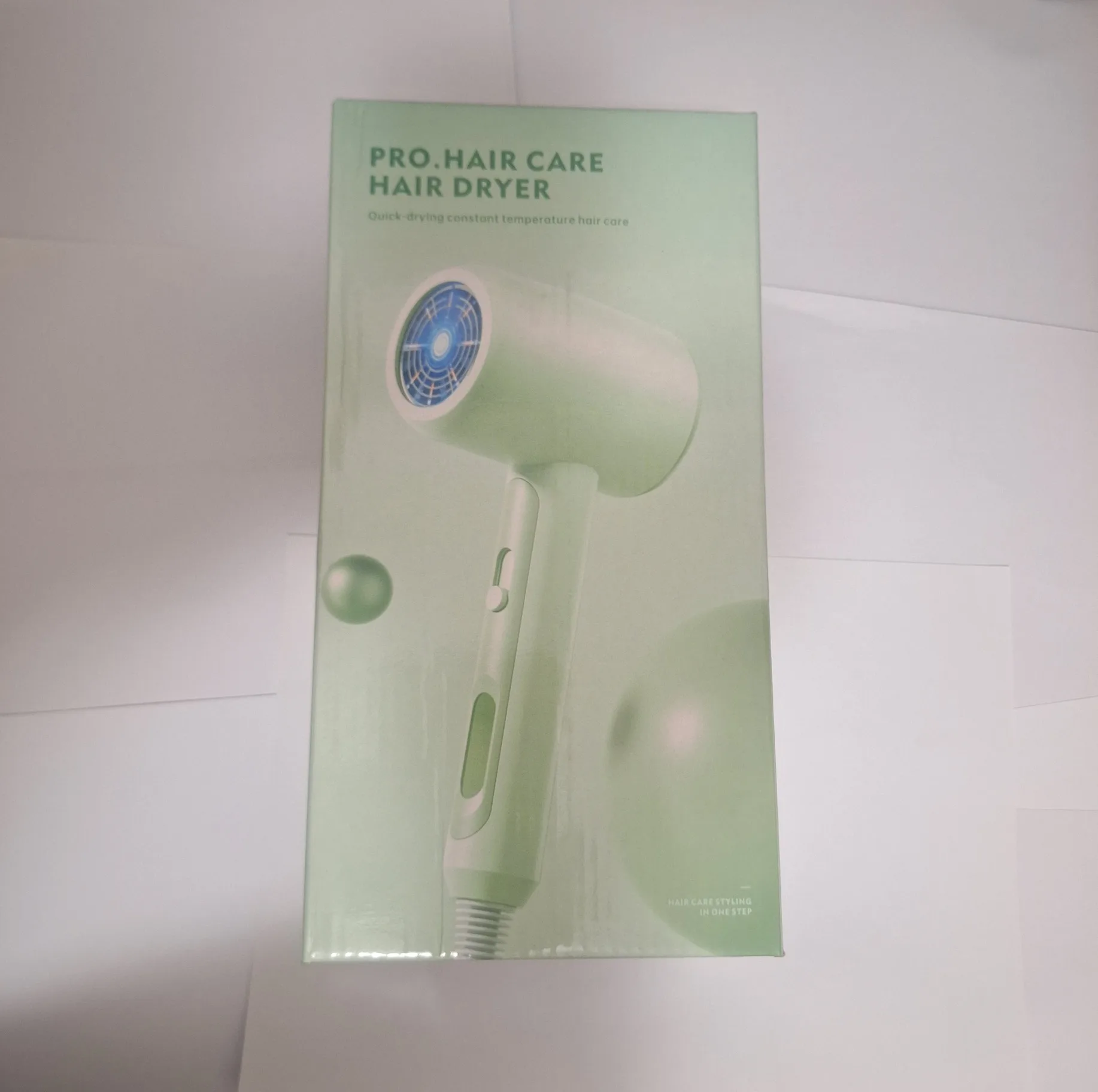 سشوار حرفه ای 3600 وات نوا مدل B2