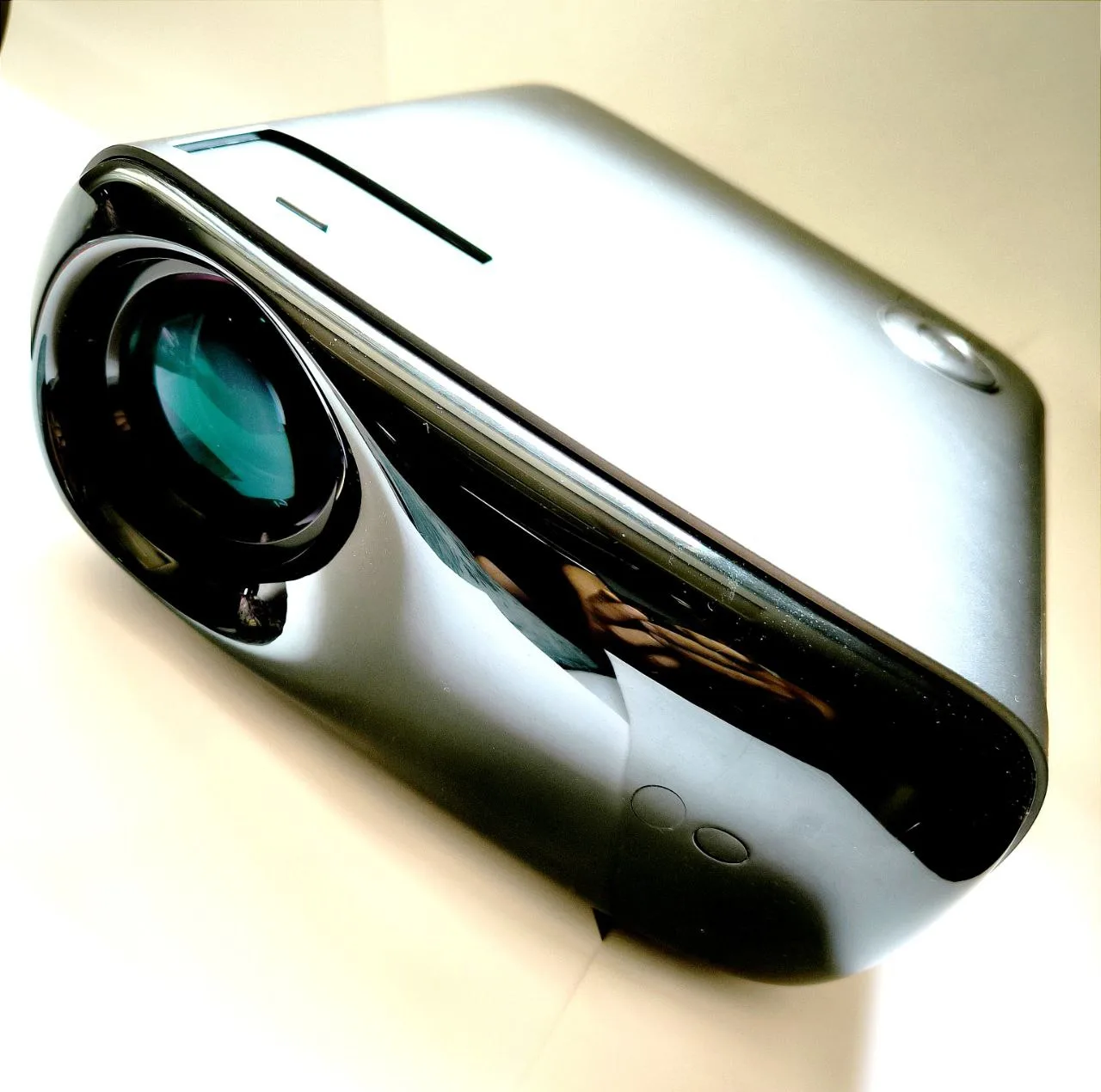 ویدئو پروژکتور مگاژکت مدل A70 PRO