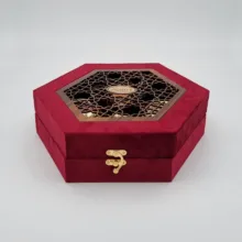 زعفران کادویی عاقله - 3 گرم به همراه هل - 10 گرم و قوری و هاون