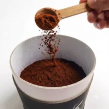 خوشبوکننده و بوگیر زیرسیگاری مدل پرشیا رایحه کارامل وزن ۷۵ گرم