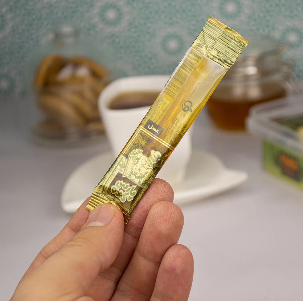 ساشه عسل پارس کندو - 12 گرم بسته 100 عددی