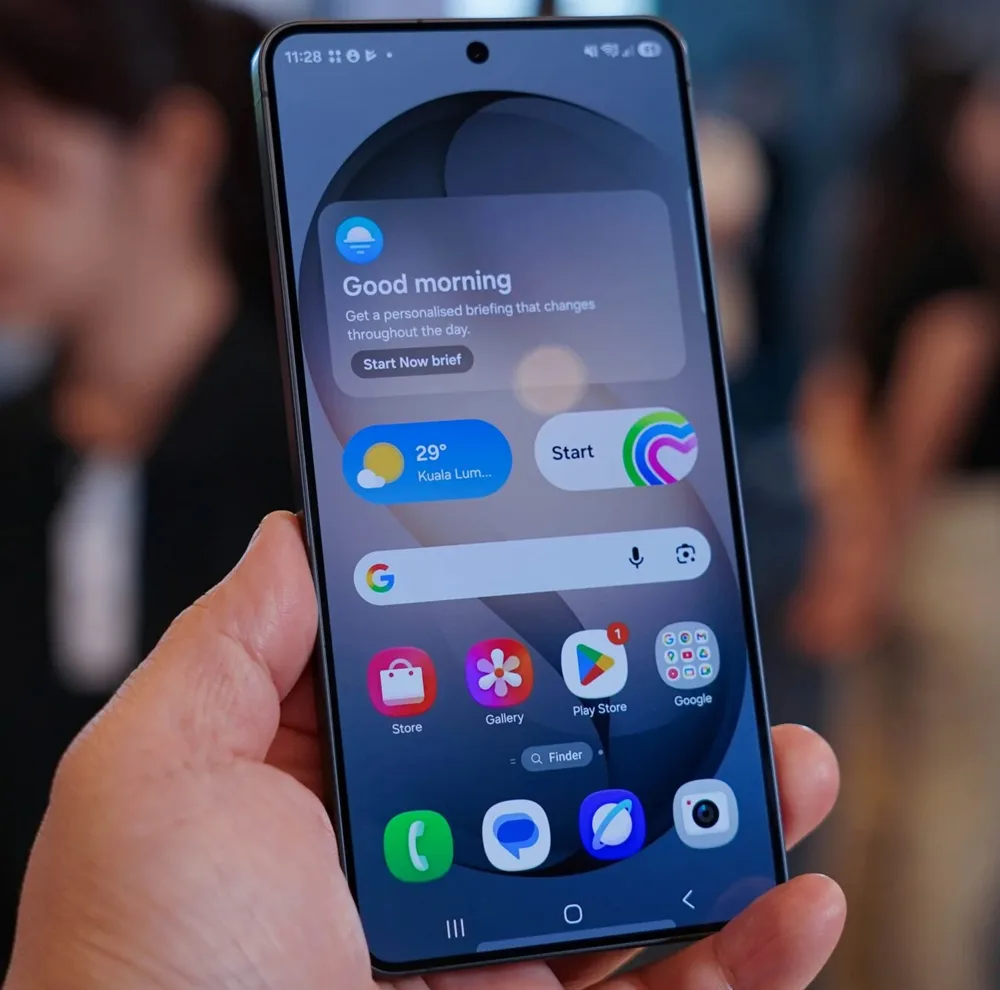 گوشی موبایل سامسونگ مدل Galaxy S26 Ultra دو سیمکارت ظرفیت 256 گیگابایت و رم 12 گیگابایت - ویتنام
