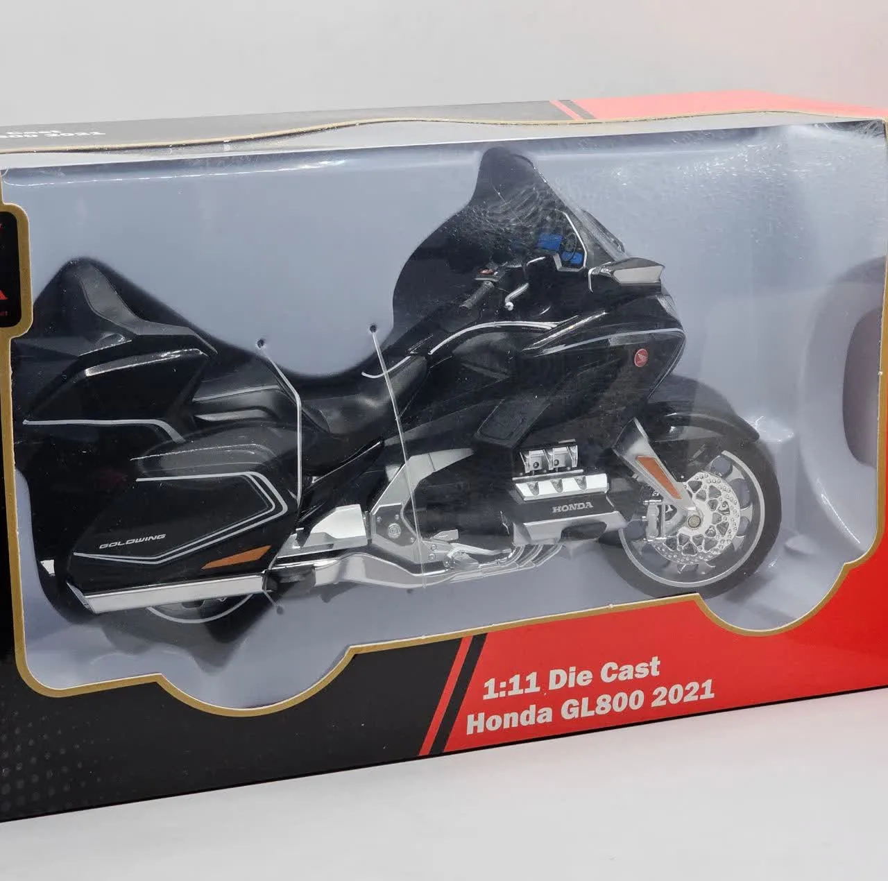 ماکت موتور بازی ناب سل مدل هوندا گلدوینگ فلزی چراغدار کد 1:11DIE CAST HONDA GL800 2021