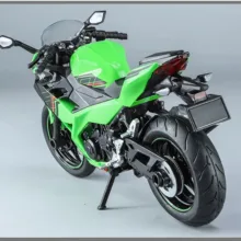 موتور بازی مدل کاوازاکی Ninja 400