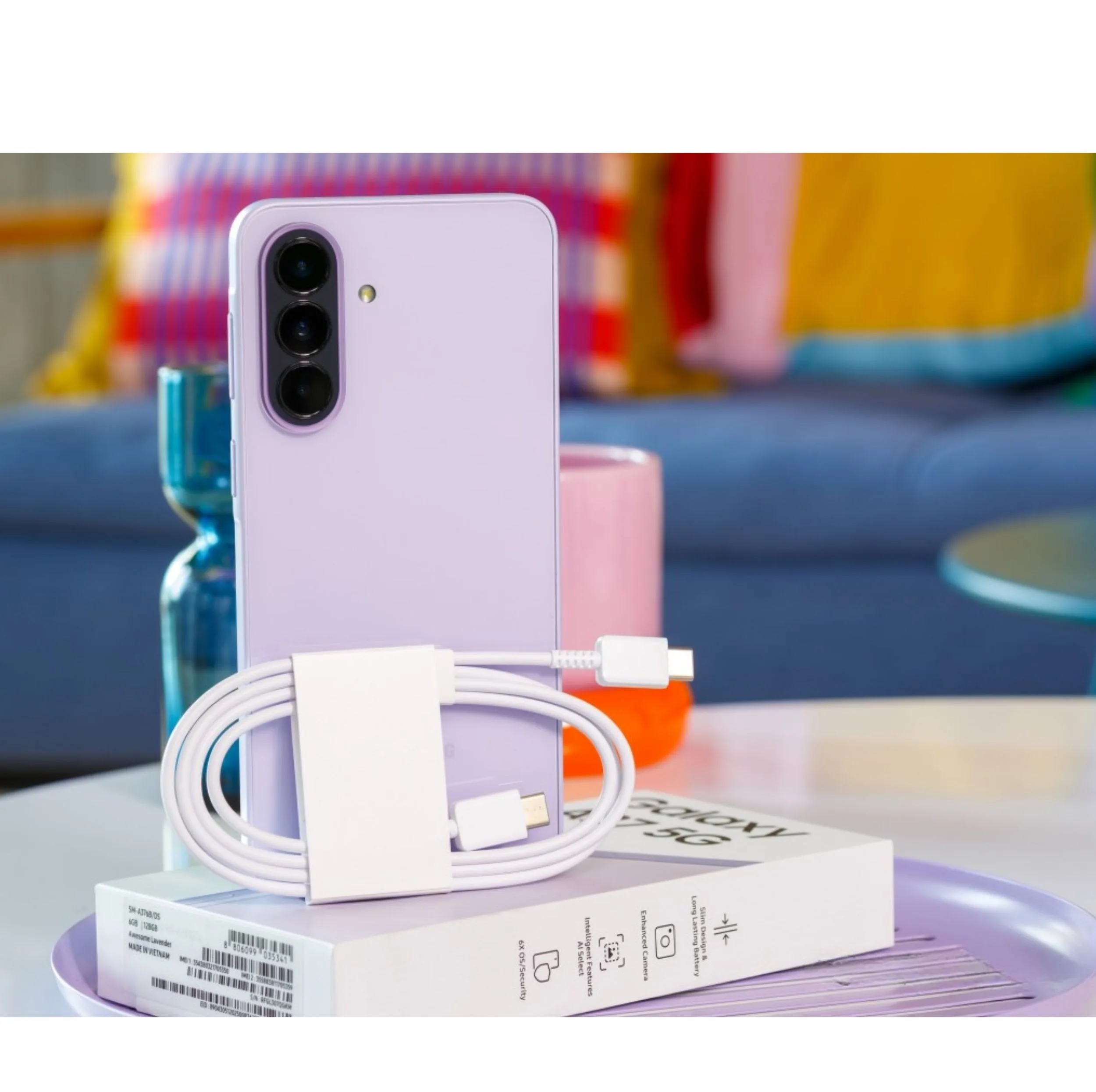 گوشی موبایل سامسونگ مدل Galaxy A37 دو سیمکارت ظرفیت 256 گیگابایت و رم 8 گیگابایت - ویتنام - به همراه شارژر 45 وات سامسونگ