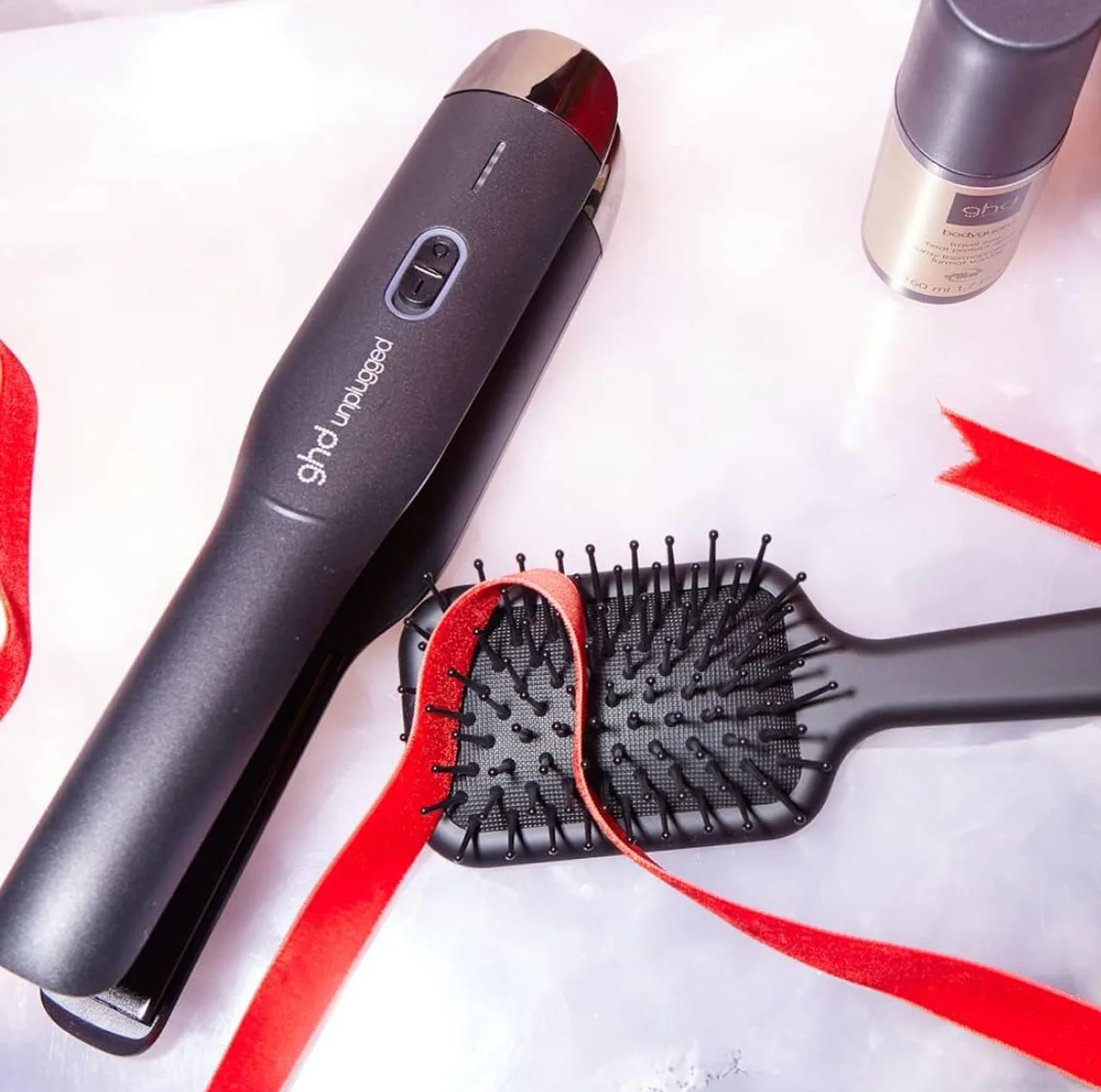اتو مو جی اچ دی مدل UNPLUGGED STYLER